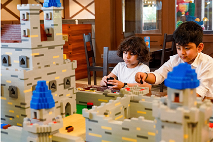 Legoland Restaurant Knight's Table