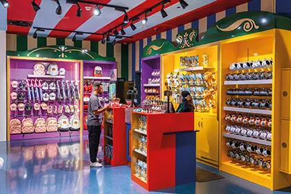 MOTIONGATE™ Dubai Shops Big Top Treasures